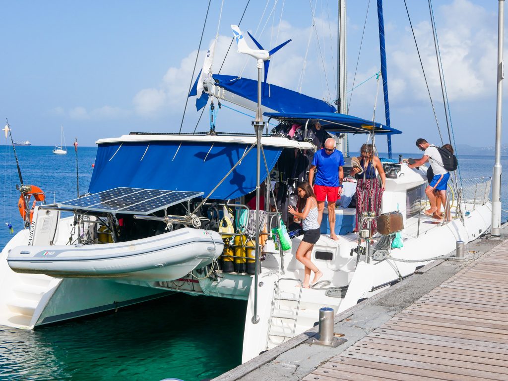 Aliotis Martinique vous propose de privatiser son catamaran pour  une journée pour tous vos événements.